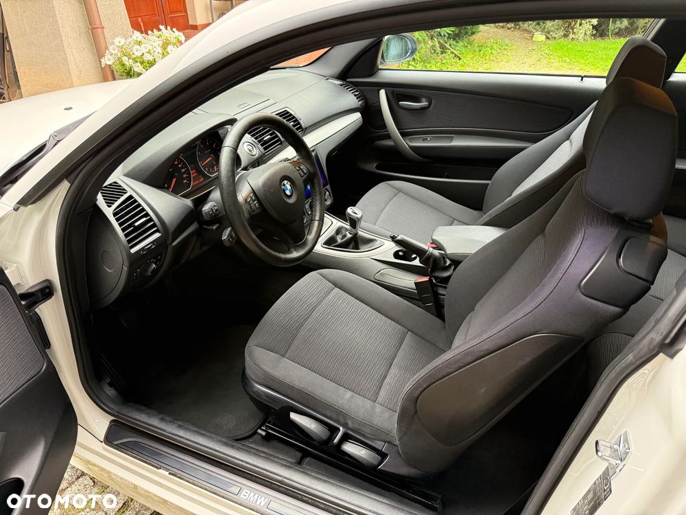 BMW Seria 1 - 10