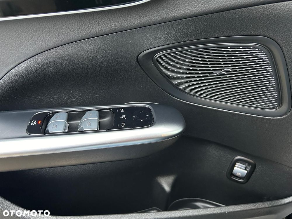 Mercedes-Benz Klasa C 300 d 9G-TRONIC AMG Line - 10