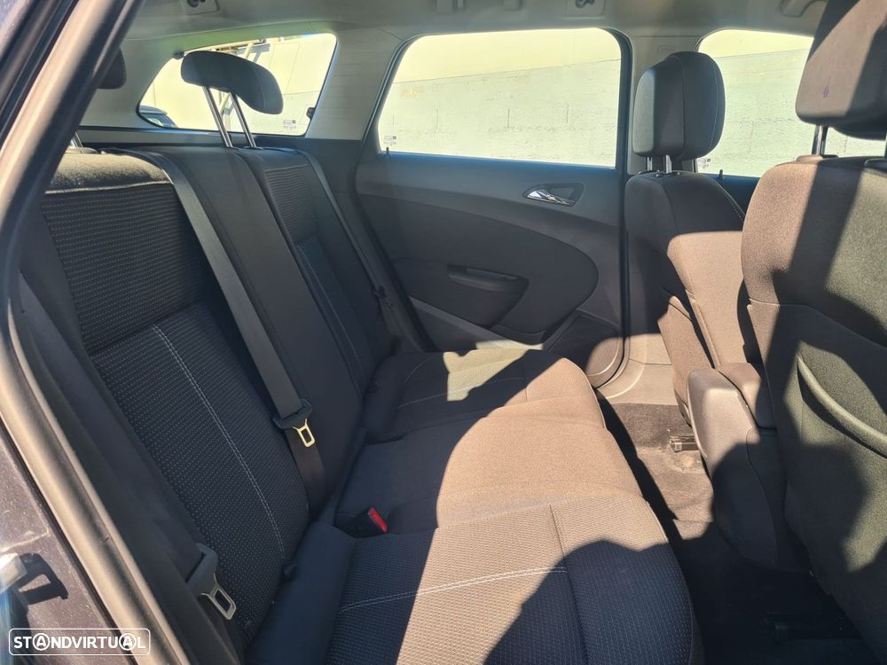 Opel Astra Sports Tourer 1.6 CDTI Business Edition S/S - 11