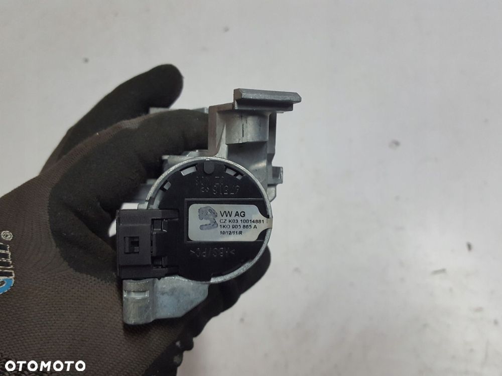 VW TOURAN 2 II 10-15r STACYJKA KLUCZYK - 5