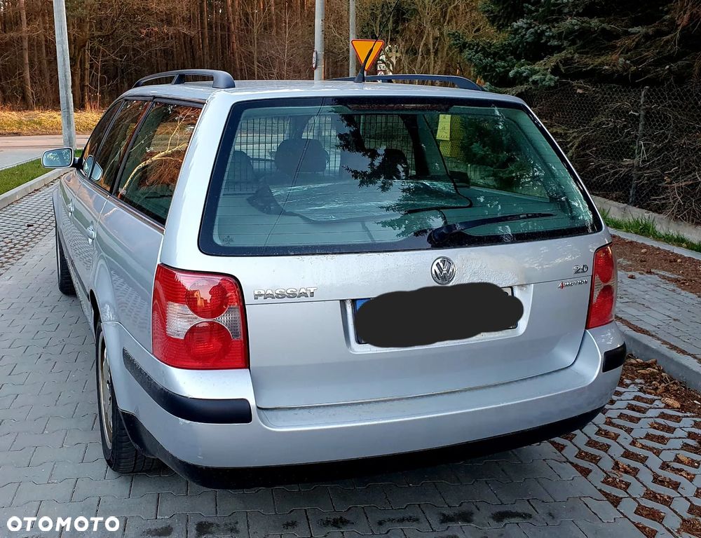 Volkswagen Passat 2.0 Comfortline - 15