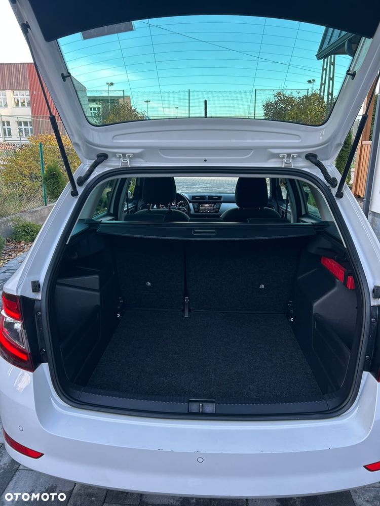 Skoda Fabia - 6