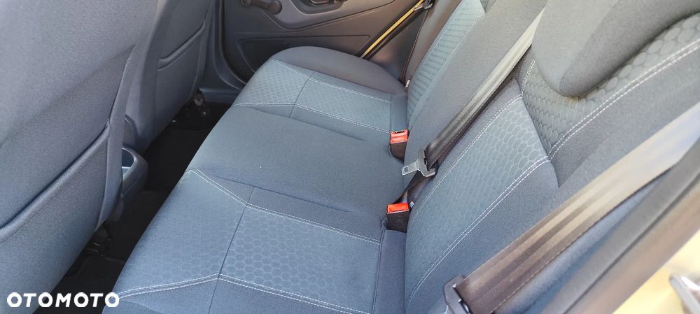 Ford Fiesta 1.25 Titanium - 31