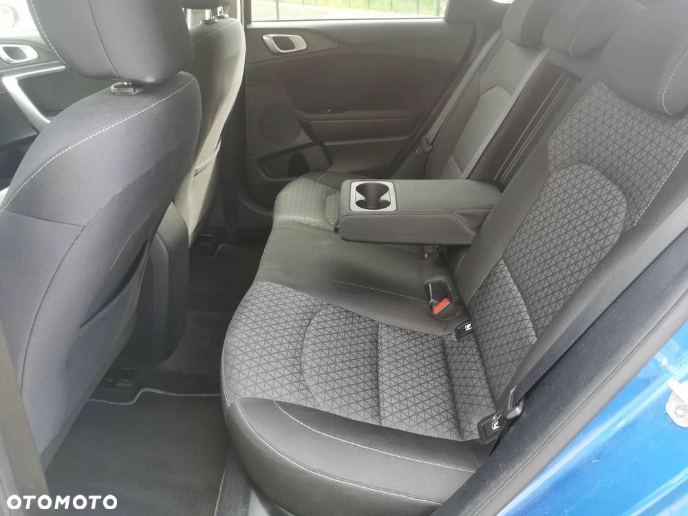 Kia Ceed 1.4 T-GDI OPF Platinum Edition - 10