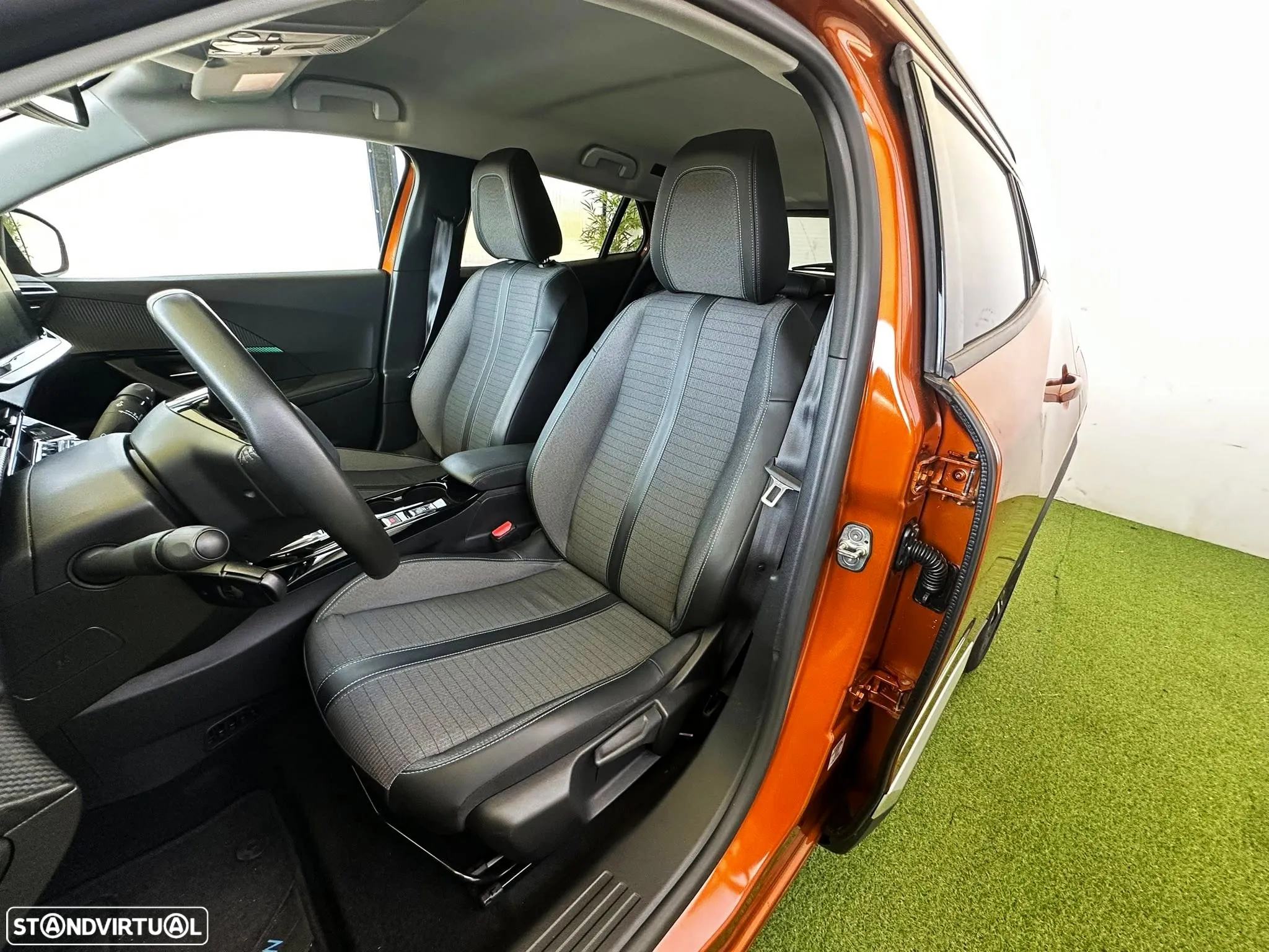 Peugeot e-2008 50 kWh Active - 7