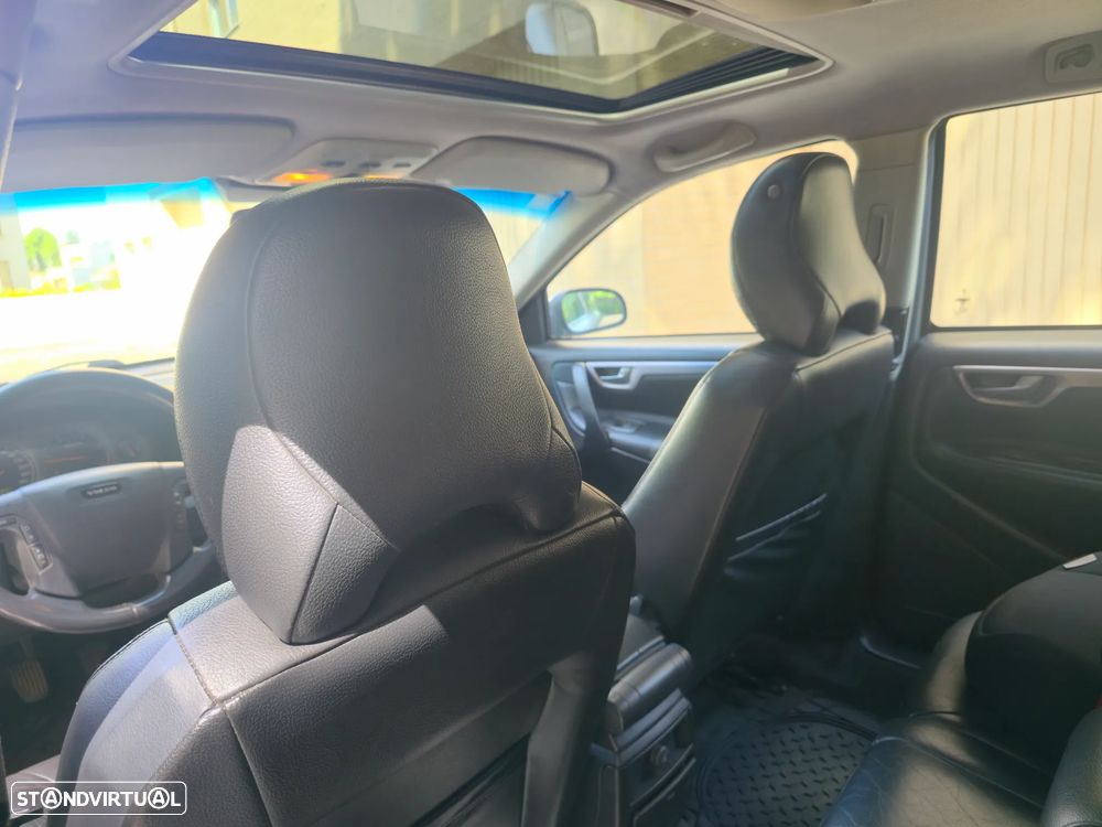 Volvo V70 2.4 D5 - 15