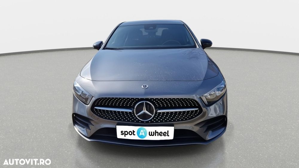 Mercedes-Benz A - 2