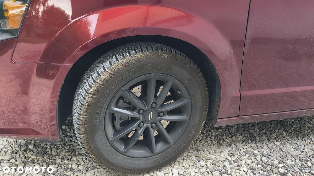 Dodge Grand Caravan 3.6 R/T - 6