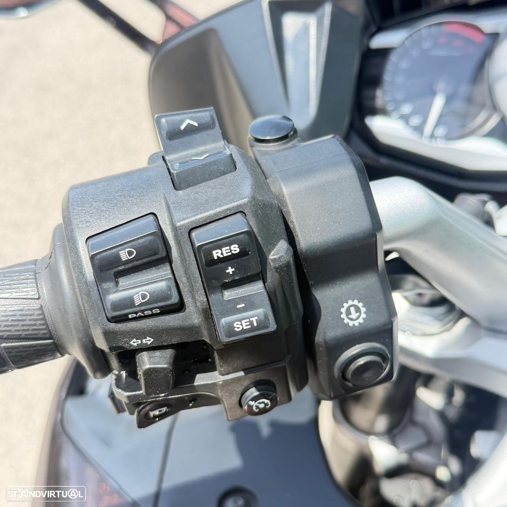 Yamaha FJR 1300 AS (Embraiagem automática) - 11