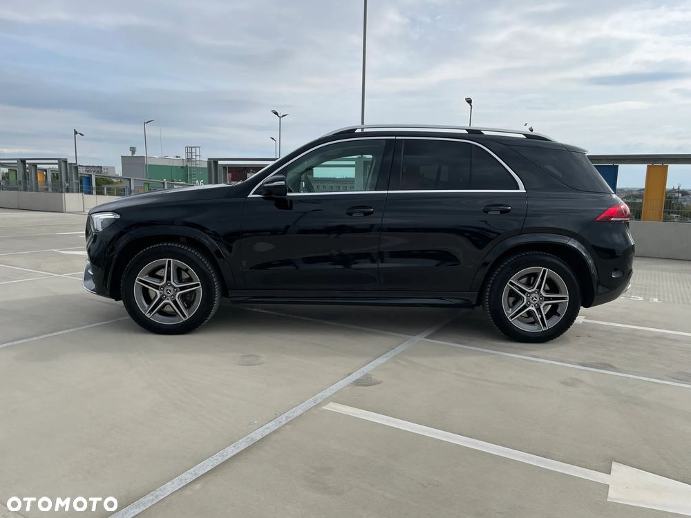 Mercedes-Benz GLE 300 d 4Matic 9G-TRONIC AMG Line - 13