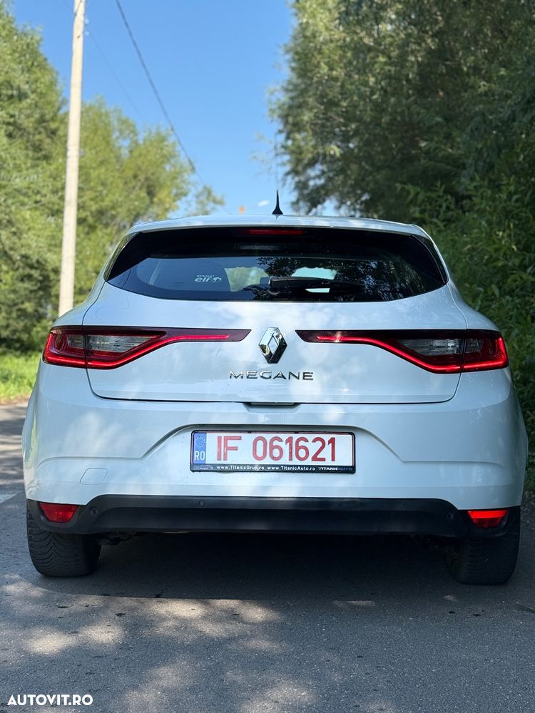 Renault Megane BLUE dCi 115 EDC BUSINESS EDITION - 13