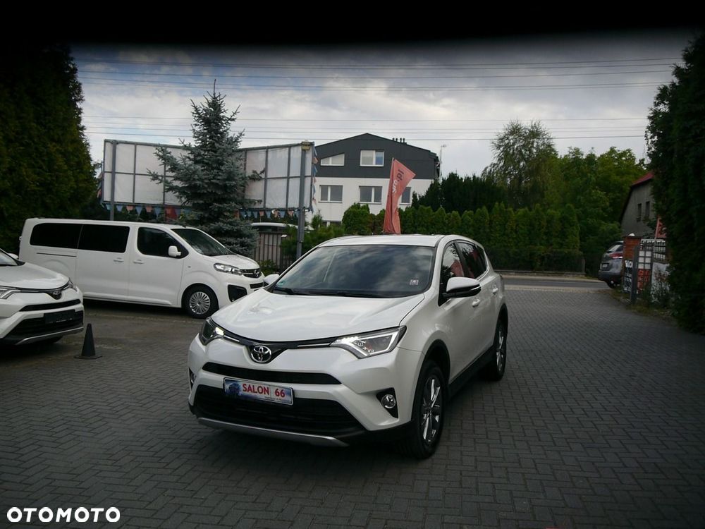 Toyota RAV4 2.0 D-4D 4x2 Start-Stop Comfort - 6