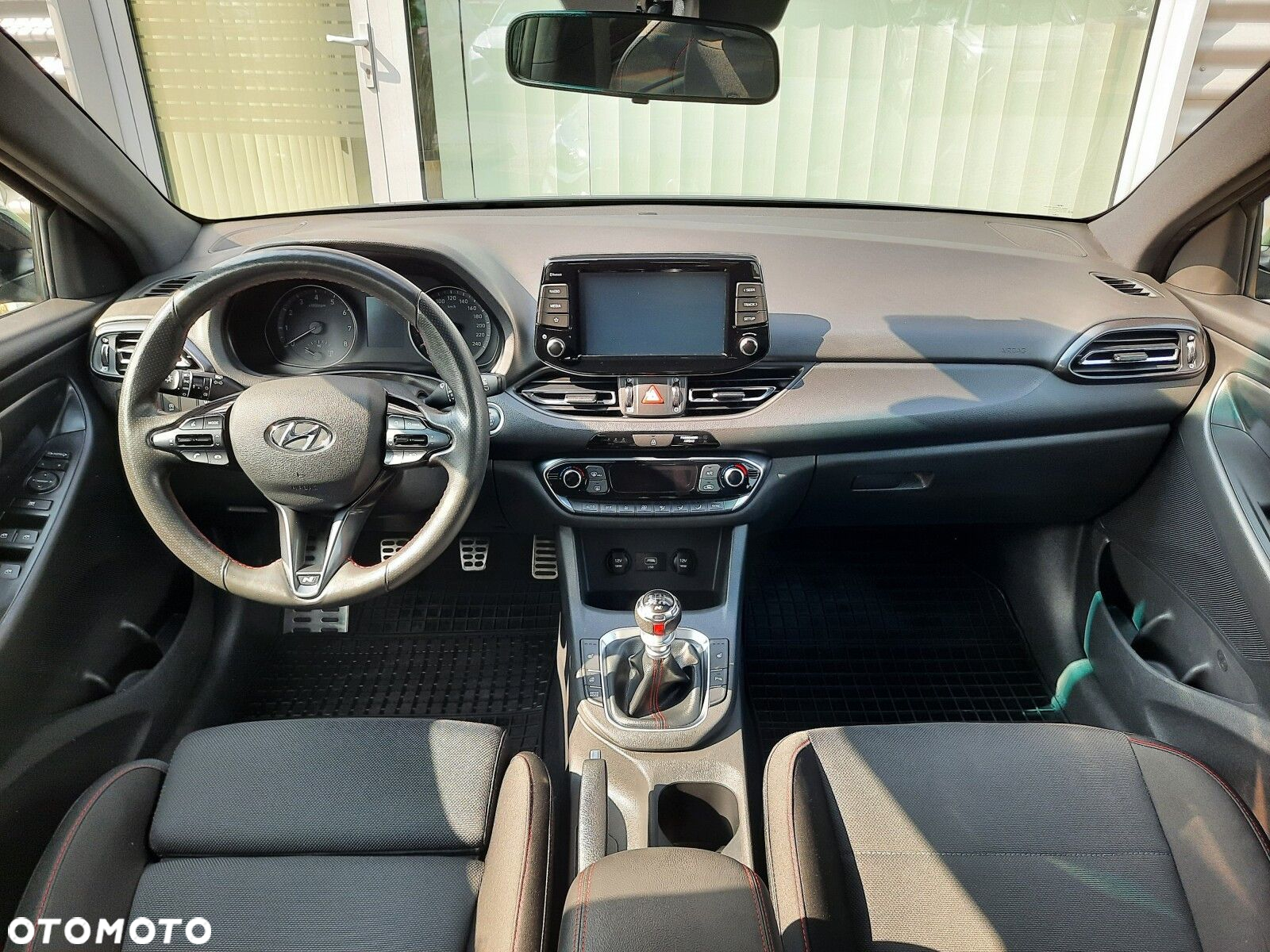Hyundai i30 1.5 T-GDI 48V Executive - 4