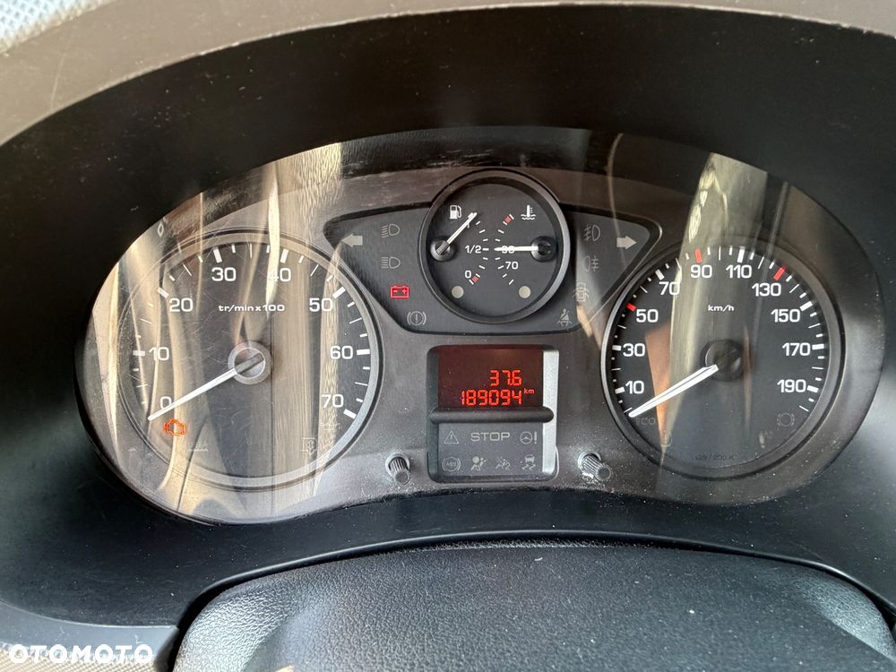 Peugeot Partner - 5