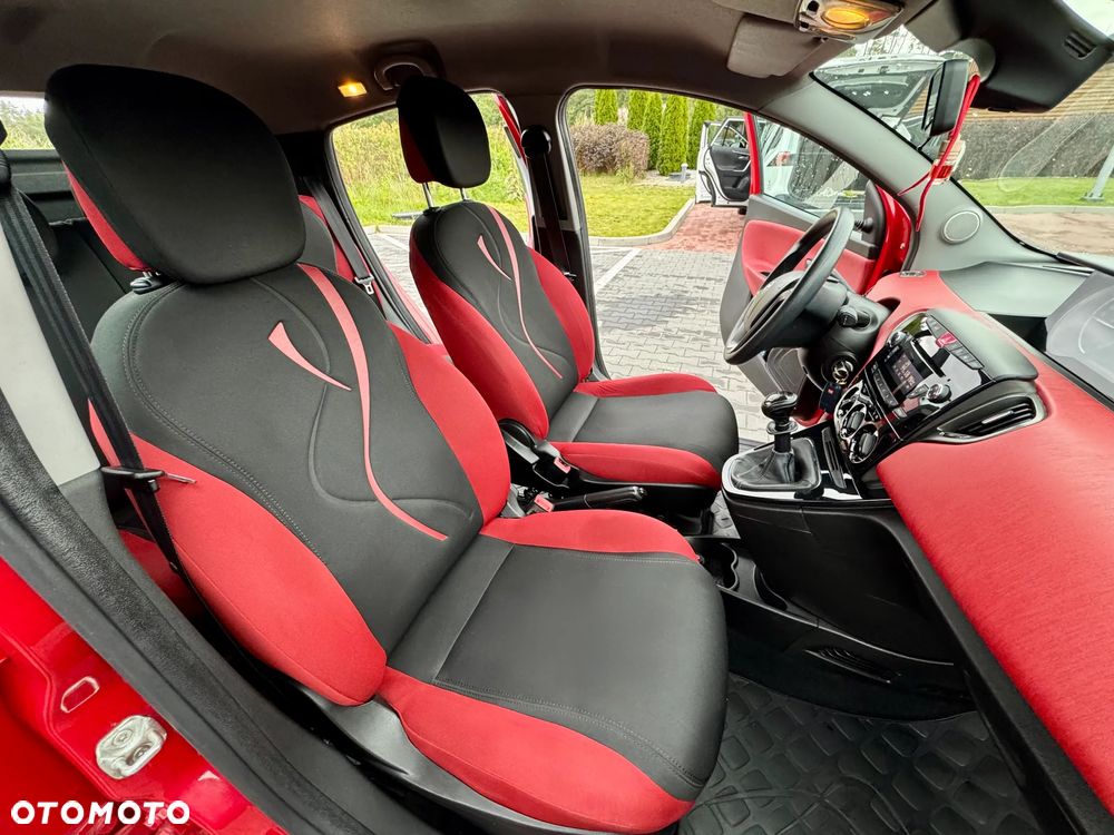 Lancia Ypsilon 1.2 8V Black&Red S&S - 16