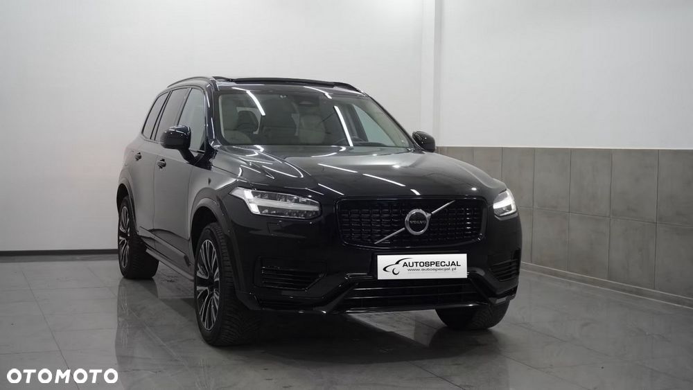 Volvo XC 90 T8 AWD Plug-In Hybrid Ultimate Dark 7os - 2