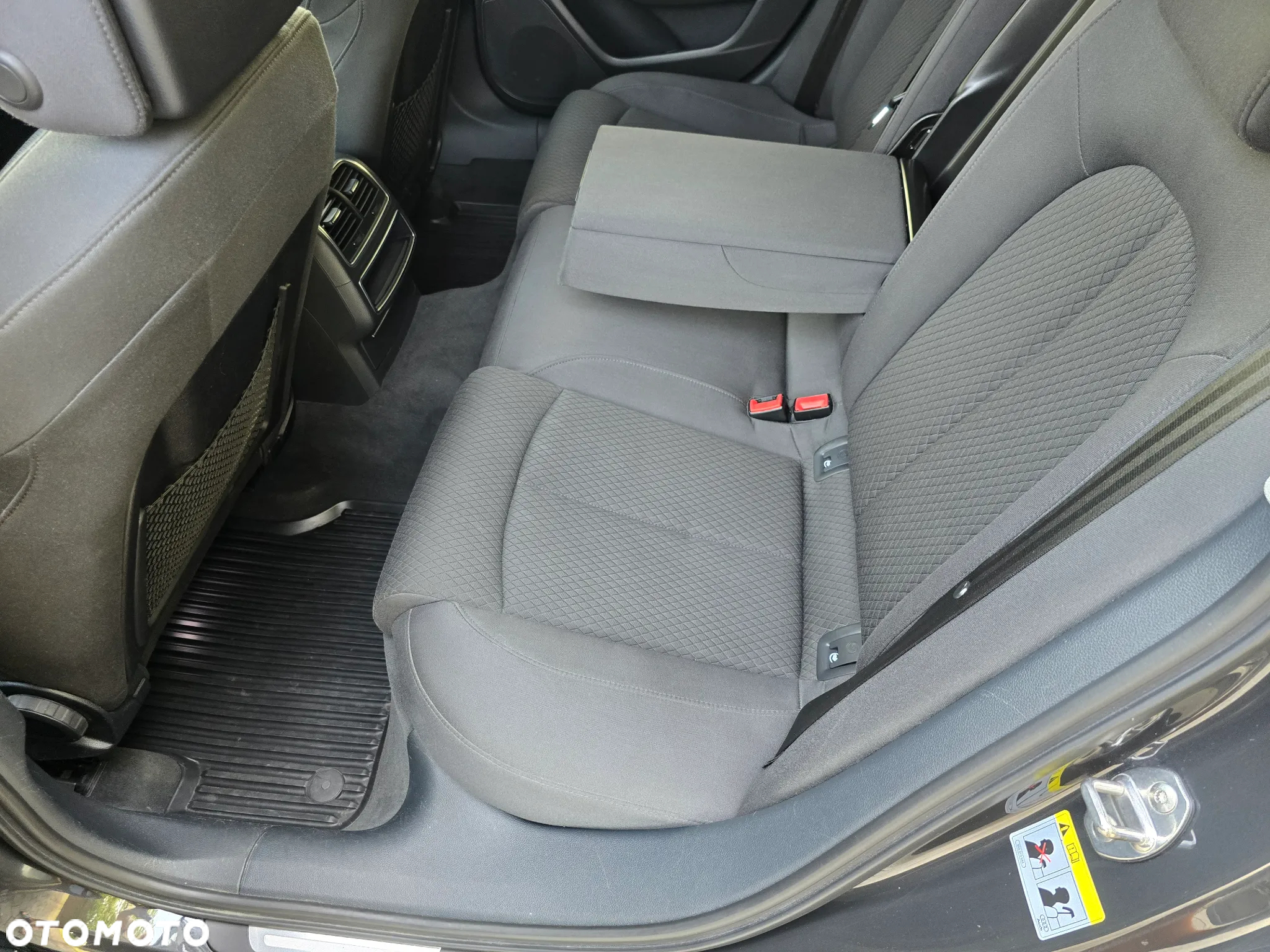 Audi A6 Avant 2.0 TDI DPF sport selection - 24