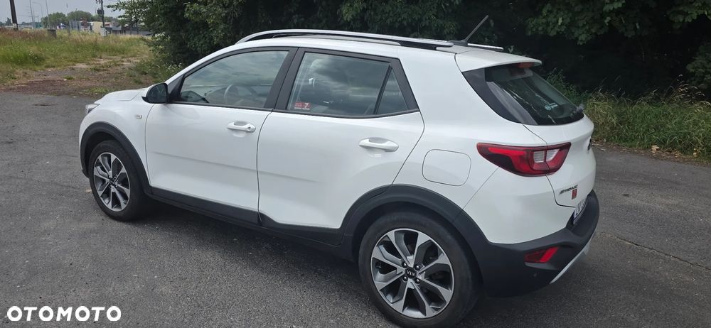 Kia Stonic 1.4 L - 17