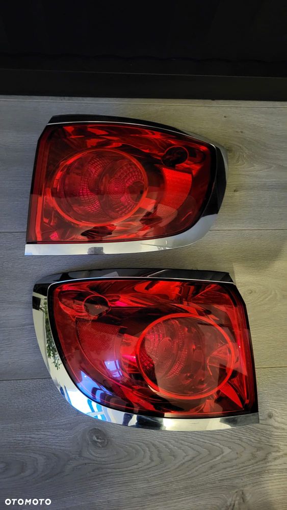 Buick enclave 2012 lampy tyl - 4