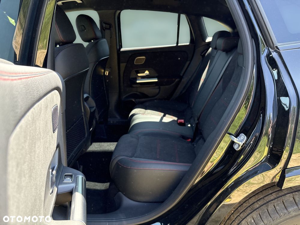 Mercedes-Benz GLA 200 mHEV AMG Line 7G-DCT - 12