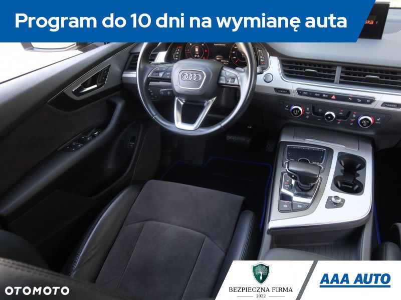 Audi Q7 - 9