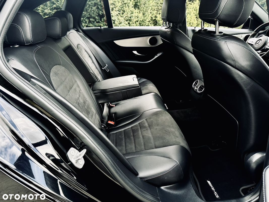 Mercedes-Benz Klasa C 220 d T 9G-TRONIC AMG Line - 31