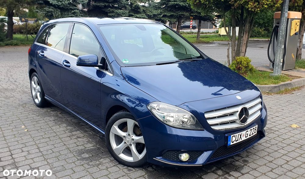 Mercedes-Benz Klasa B 180 (BlueEFFICIENCY) - 11
