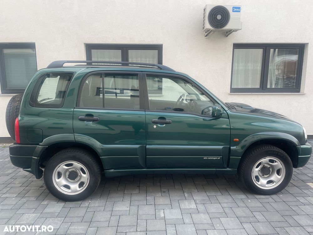 Suzuki Grand Vitara 2.0 TD A/C - 10