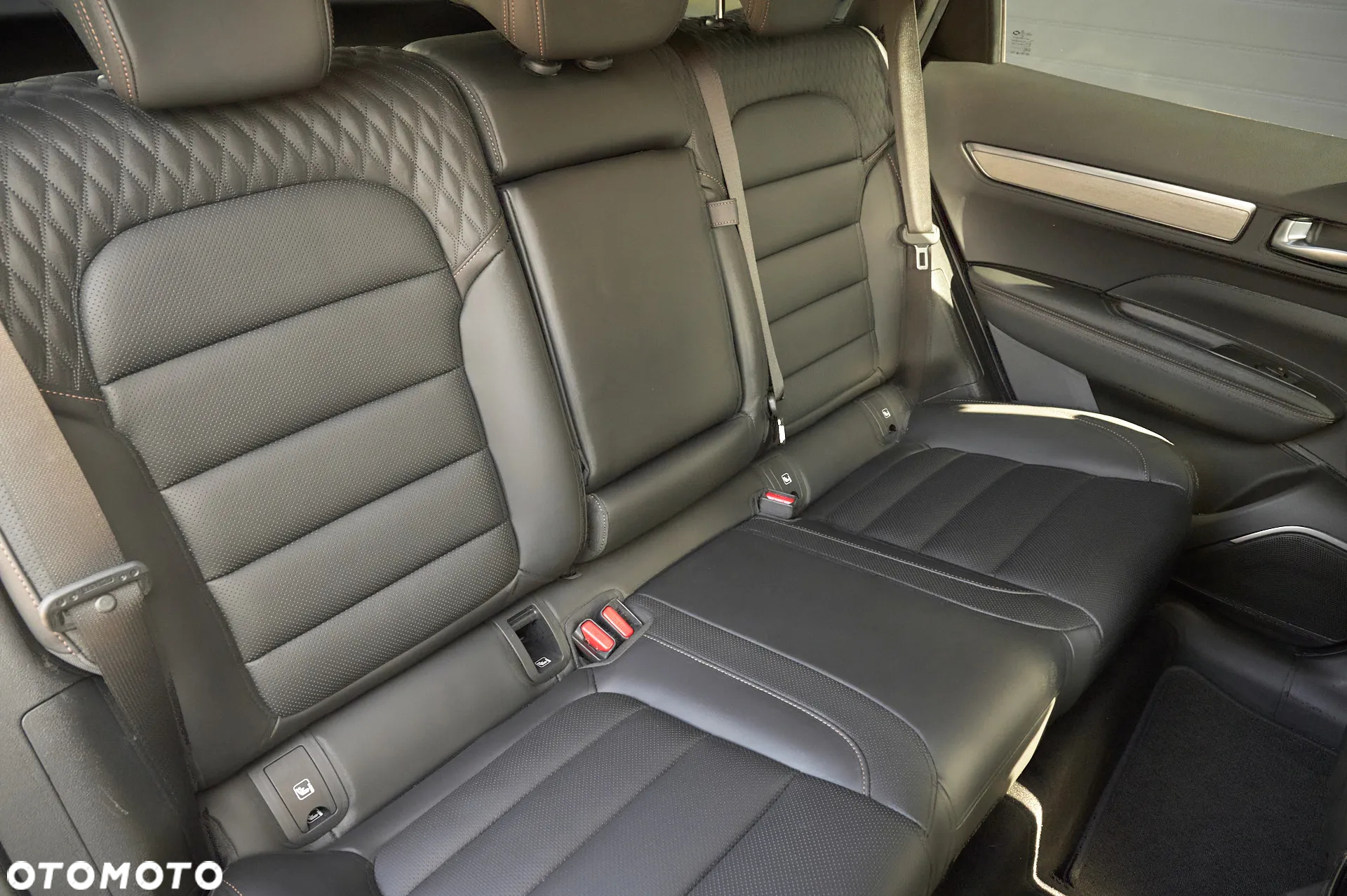 Renault Koleos 2.0 Blue dCi Initiale Paris 4x4 X-Tronic - 11