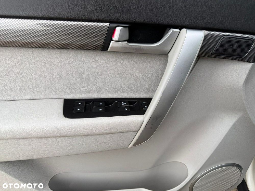 Chevrolet Captiva - 17
