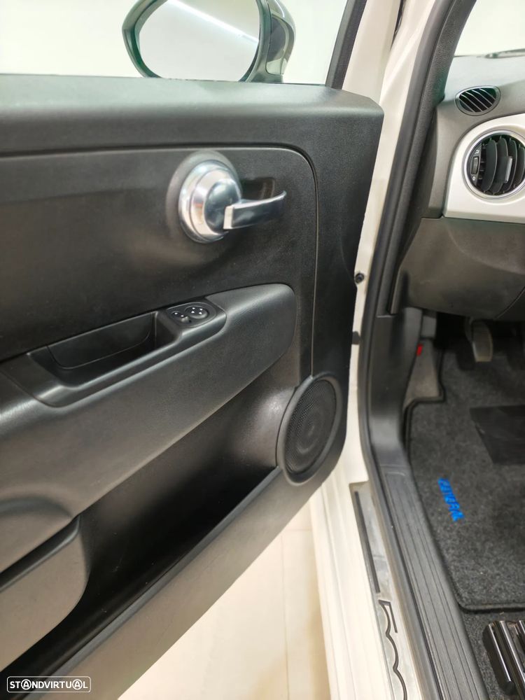 Fiat 500C 1.0 Hybrid Connect - 9