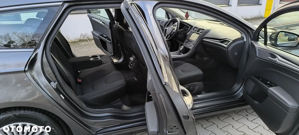 Ford Mondeo 2.0 TDCi STart-Stopp PowerShift-Aut Titanium - 36