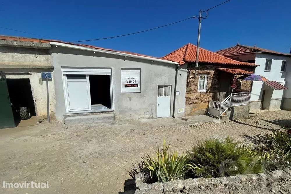 Moradia T2 em Mirandela com 110 m² à venda - Grande imagem: 2/24