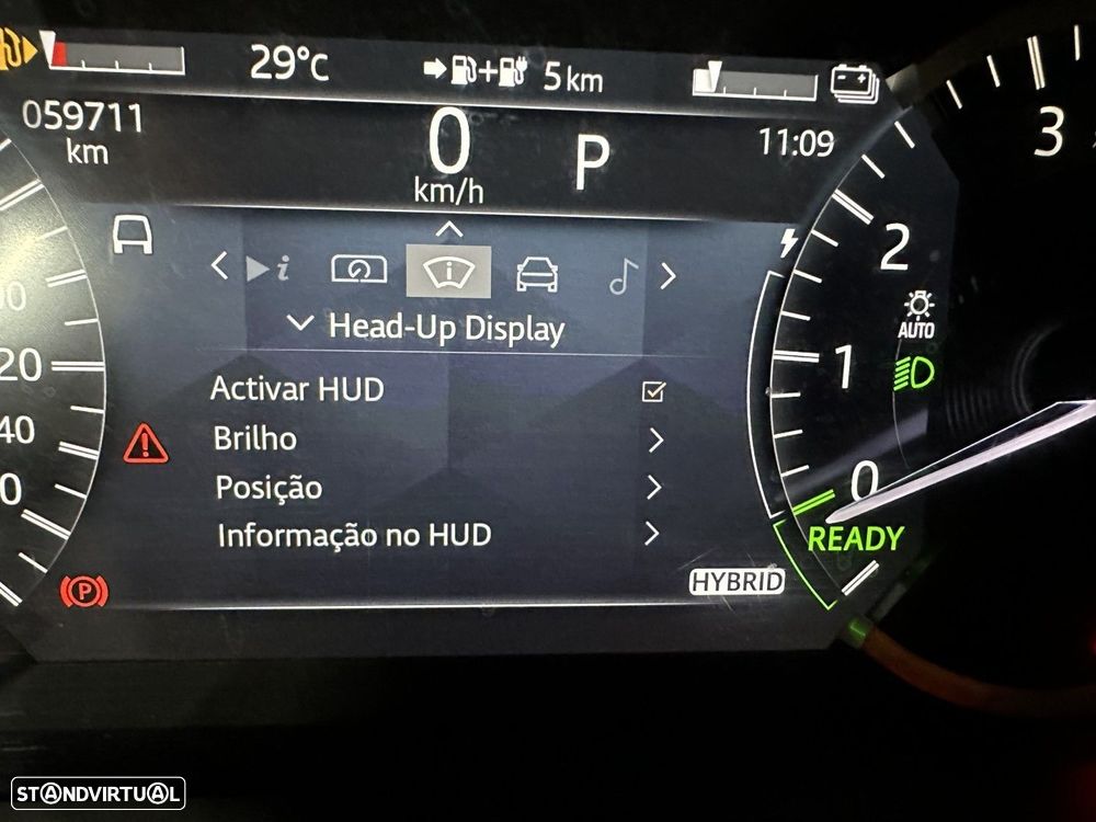 Land Rover Discovery Sport 1.5 I3 P300e AWD - 28