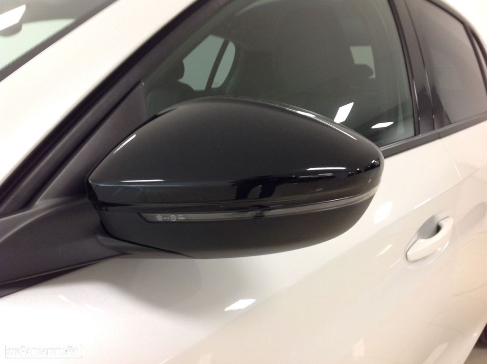 Peugeot 208 1.2 PureTech Allure - 55