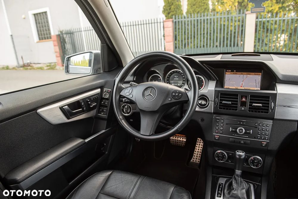 Mercedes-Benz GLK 350 CDI DPF 4Matic 7G-TRONIC - 27