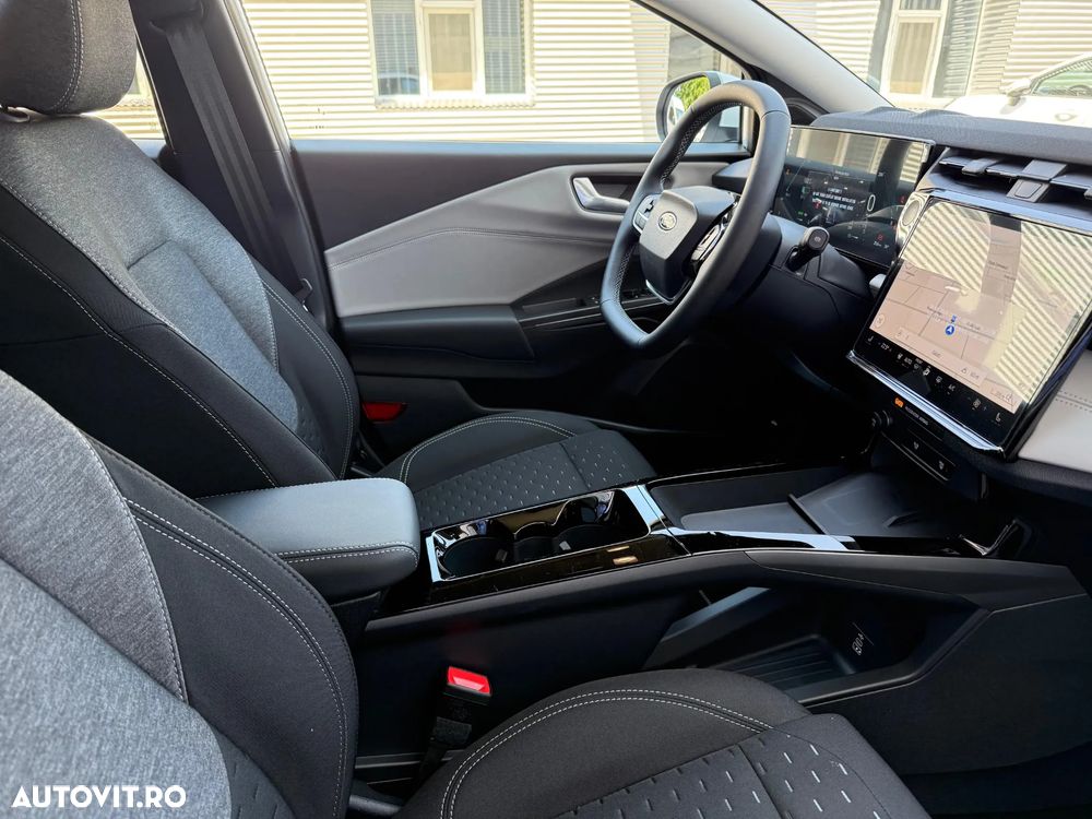 Ford Puma 43 kWh Select - 5