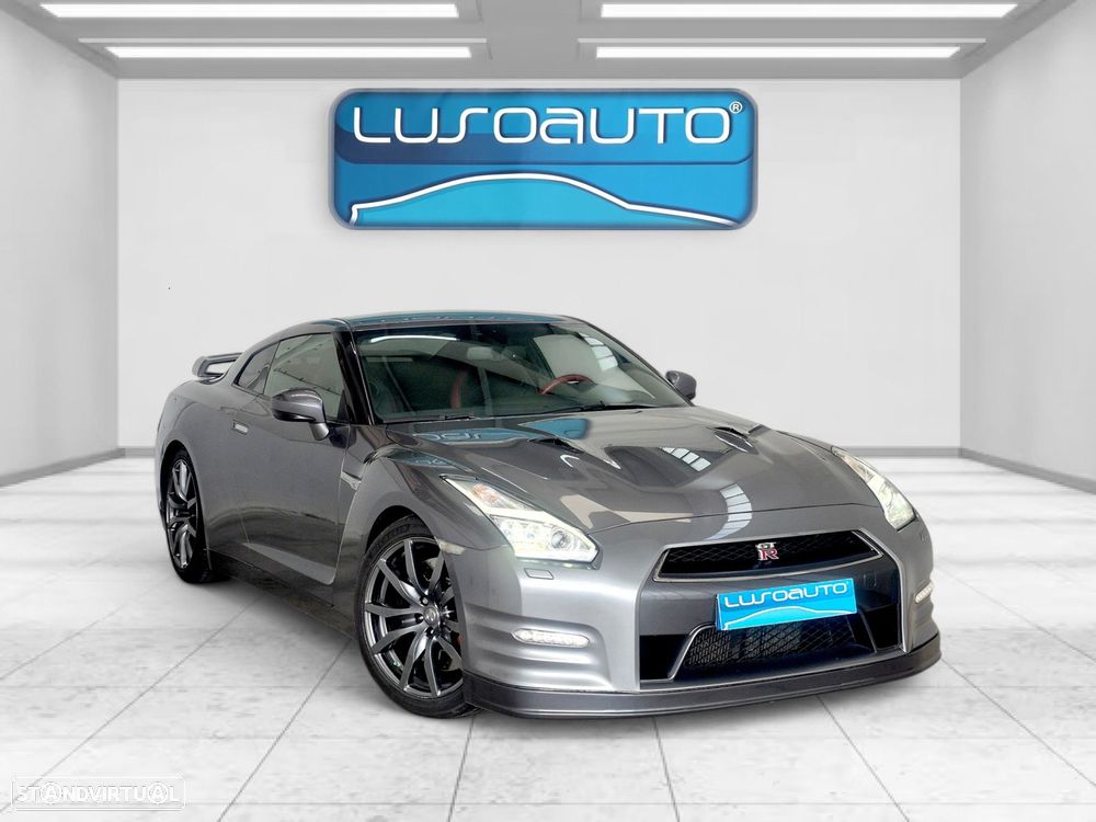 Nissan GT-R 3.8 V6 Black Edition - 5