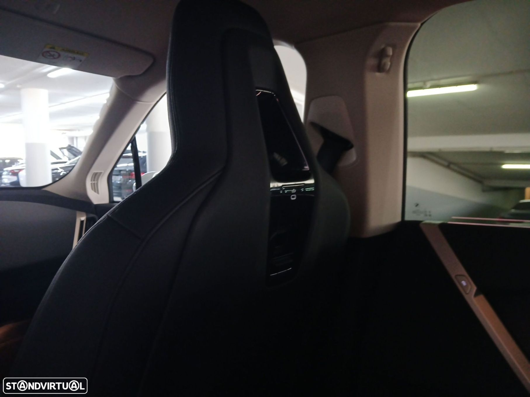 BMW ix xDrive 40 Pack Desportivo - 16