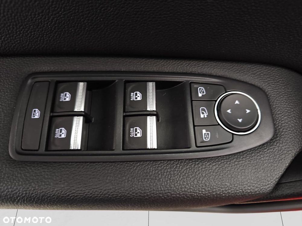 Renault Captur 1.3 TCe mHEV Techno EDC - 11