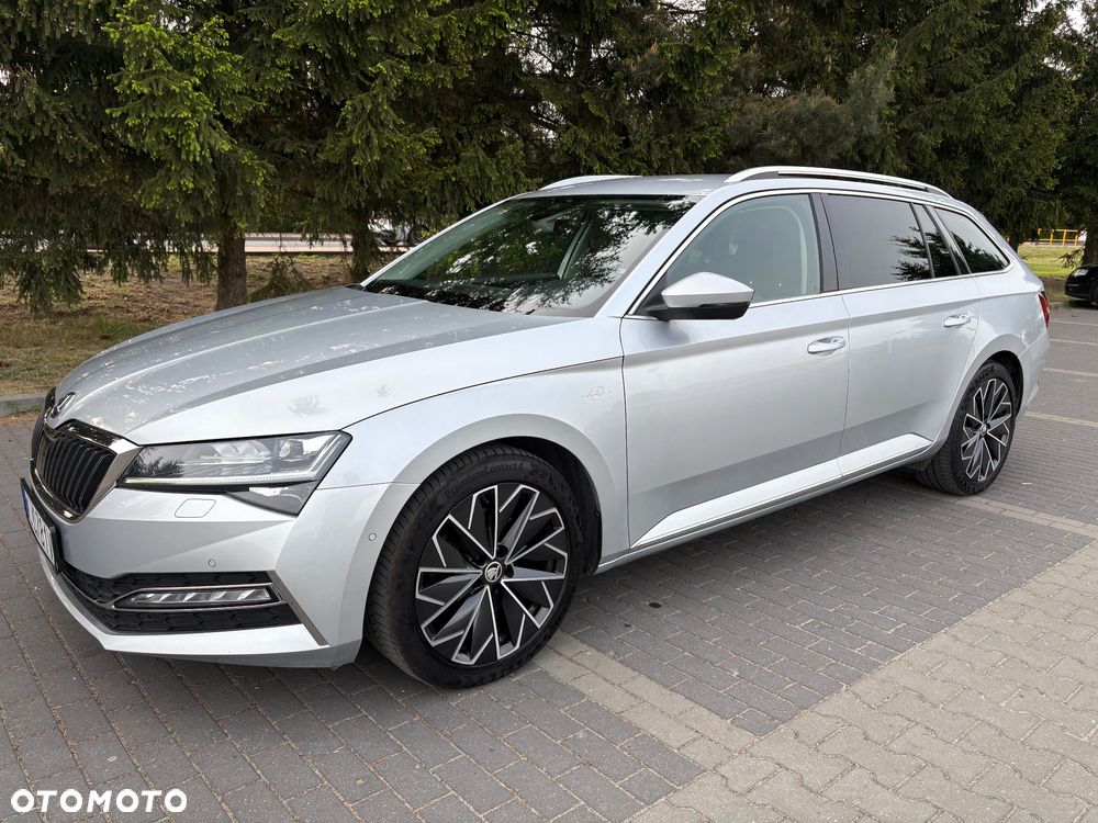 Skoda Superb 2.0 TDI 4x4 DSG L&K - 9