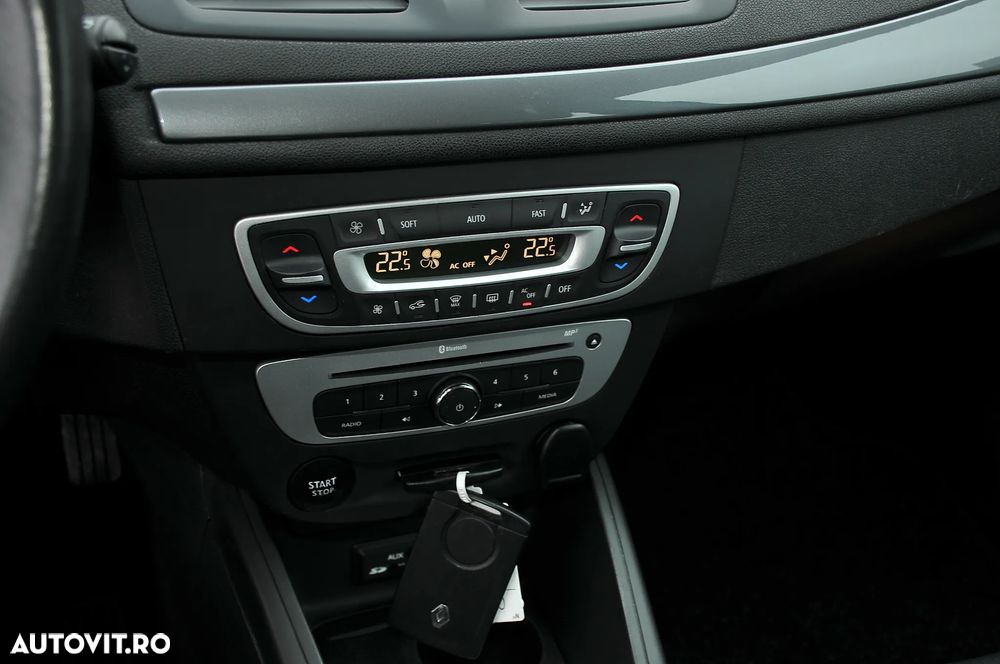 Renault Megane dCi 110 FAP LIMITED - 16