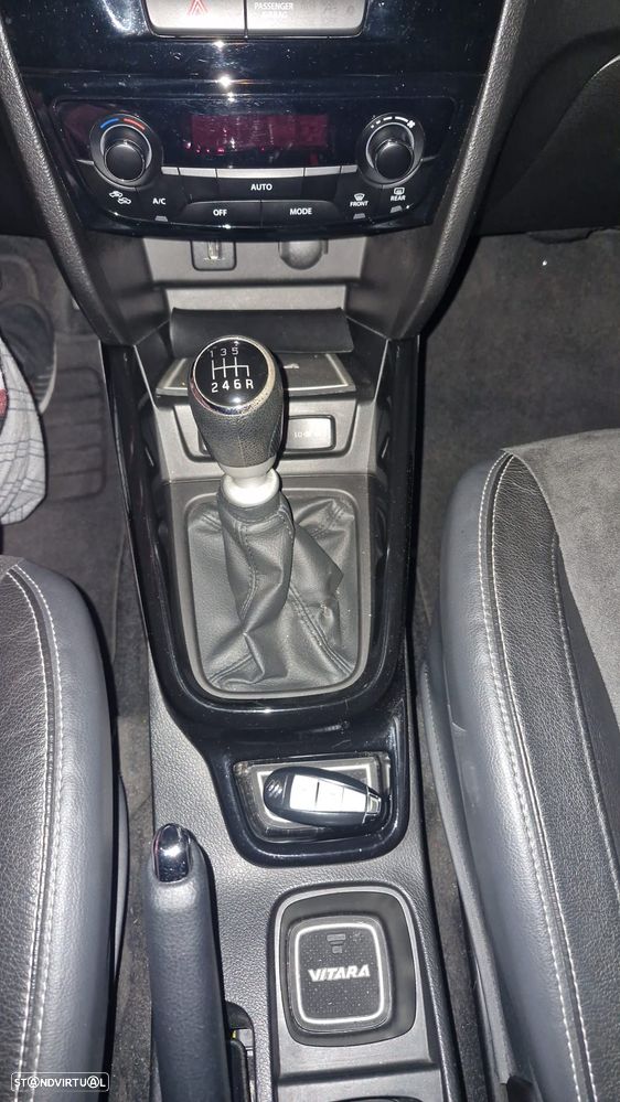 Suzuki Vitara 1.6 DDiS GLX - 15