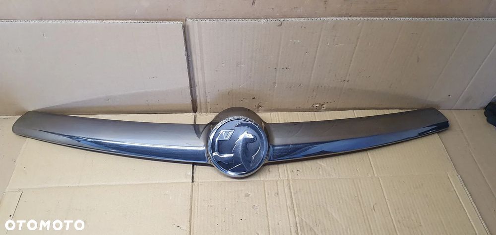 Listwa chrom grilla atrapy Opel Vivaro B 623824952R 93868861 - 5