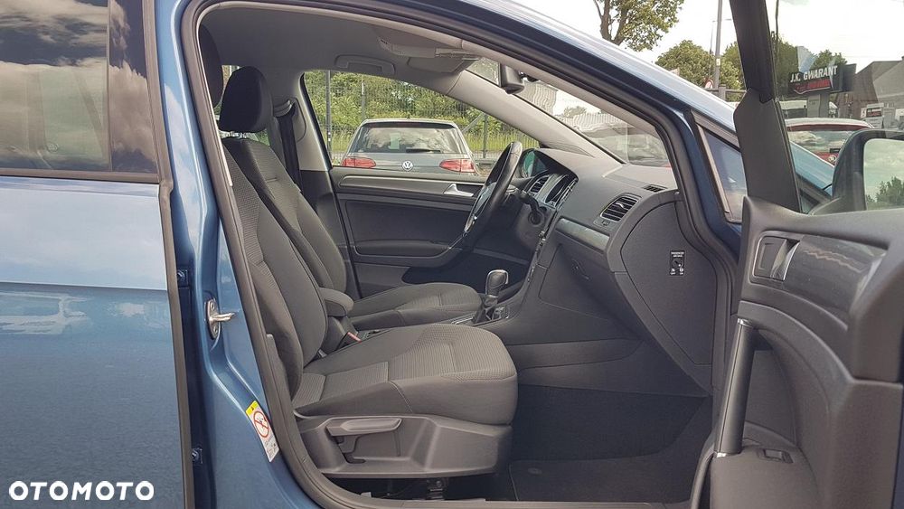 Volkswagen Golf 1.4 TSI BlueMotion Technology DSG Comfortline - 29