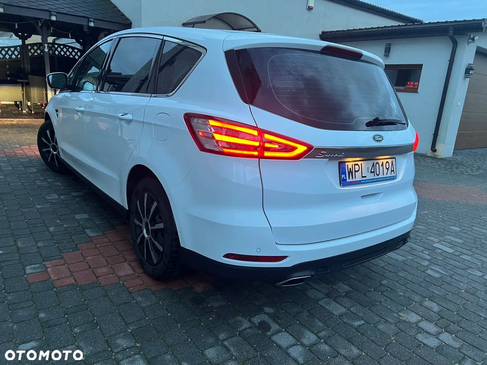 Ford S-Max 2.0 TDCi Titanium PowerShift - 2