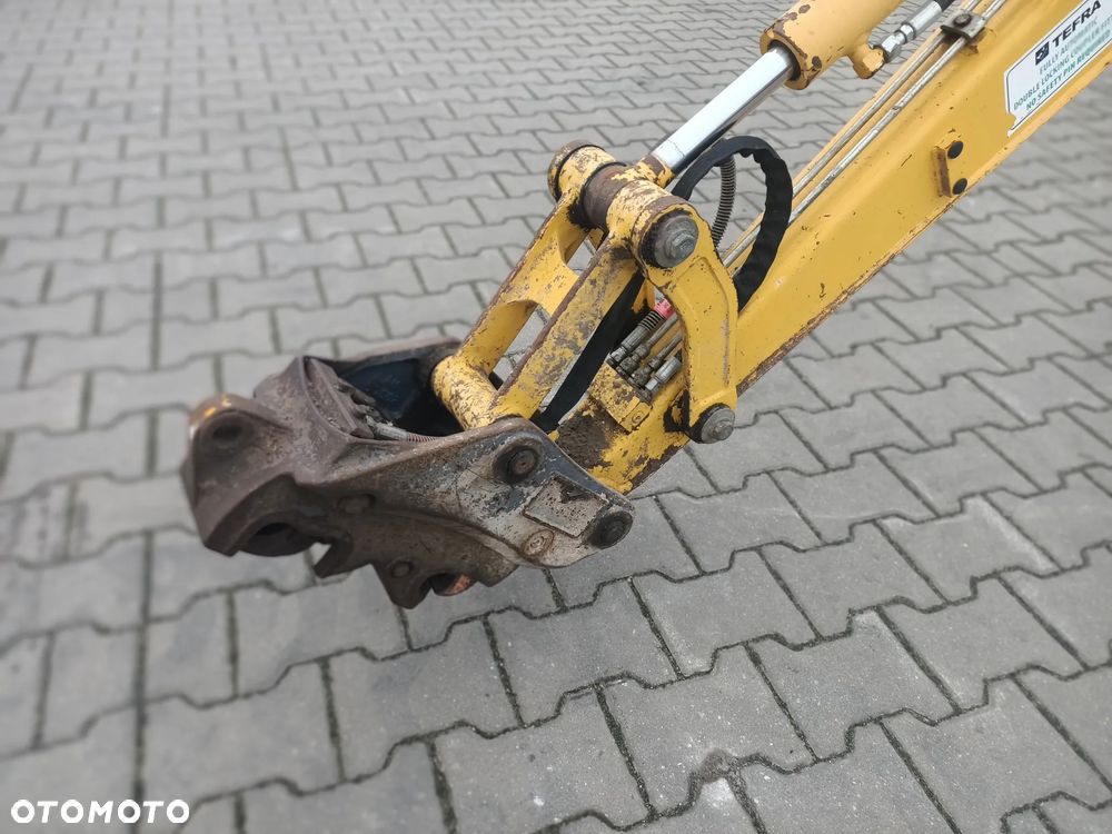 Komatsu PC26MR-3 - 29