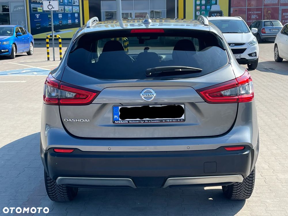Nissan Qashqai 1.3 DIG-T N-Connecta - 2