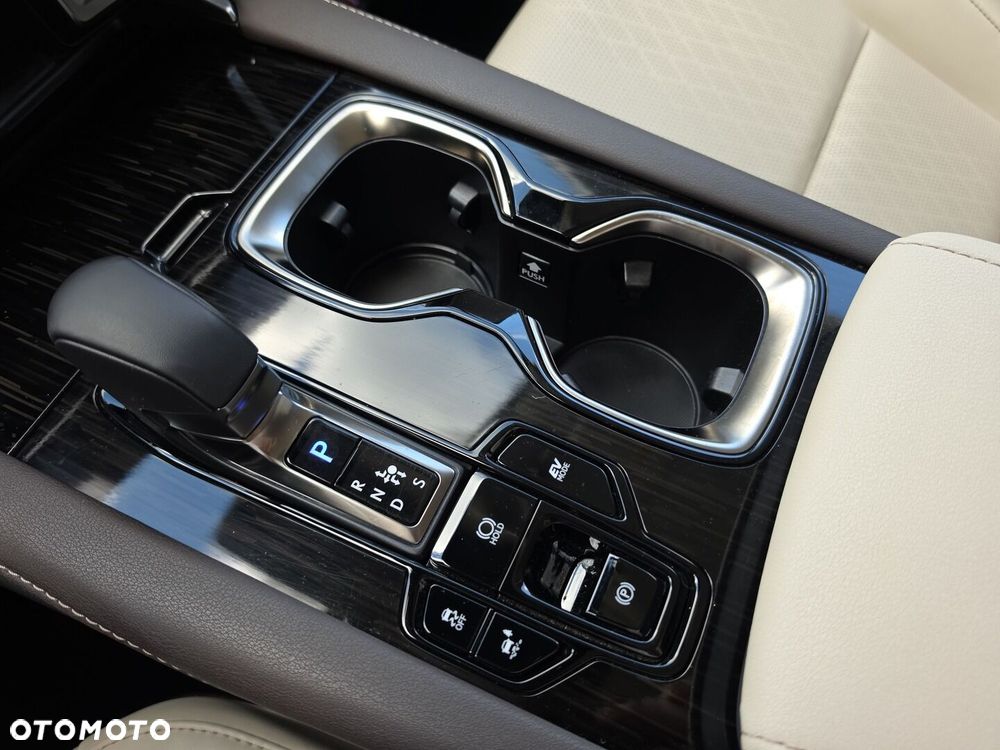 Lexus RX - 18