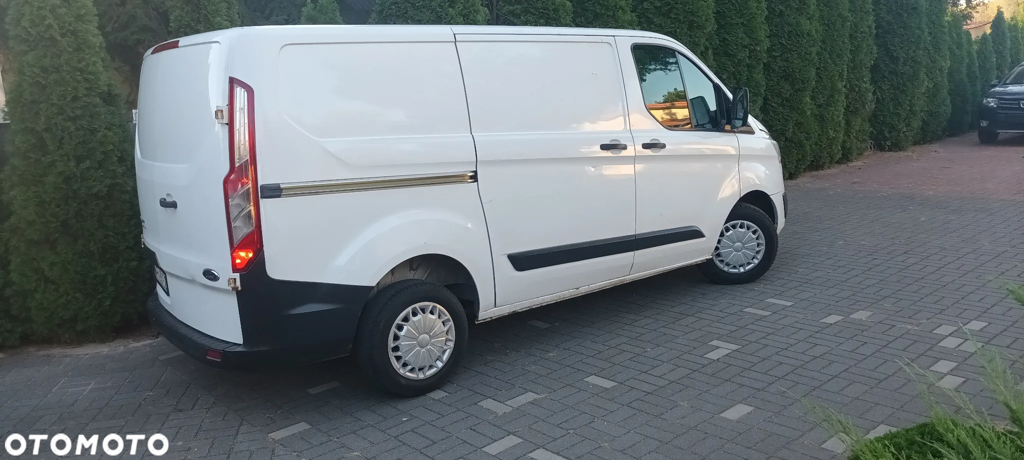 Ford TRANSIT CUSTOM - 6